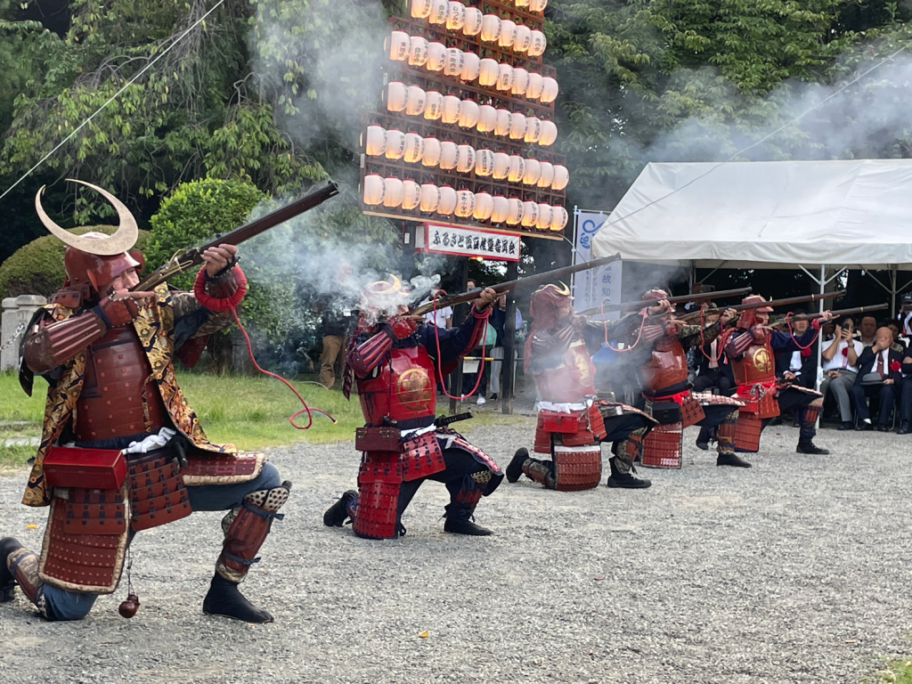 2410gun_ceremony-1024x768.png